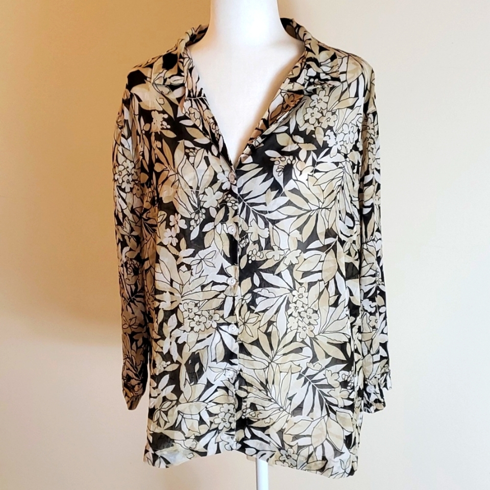 Cathy Daniel's sheer button front blouse